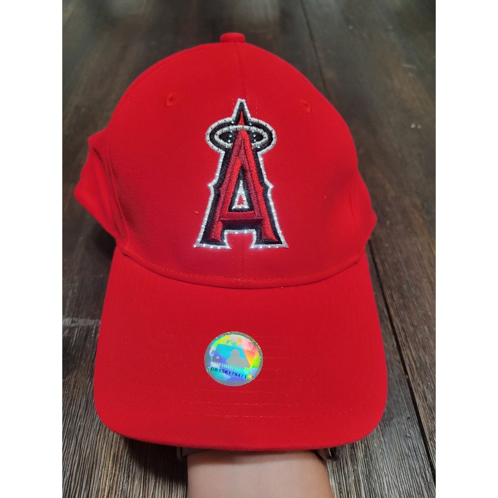 LOS ANGELES  A'S Cap Hat BY LIGHTWEAR  LIGHTS UP